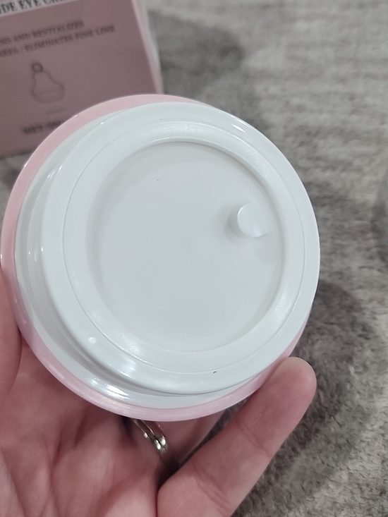 NWT Jaysuing Electric Massage Polypeptide Eye Cream - Picture 4 of 4